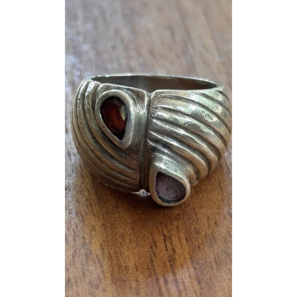 Sterling Silver Grooved Garnet And Amethyst Ring 8.4 Grams Size 7.75